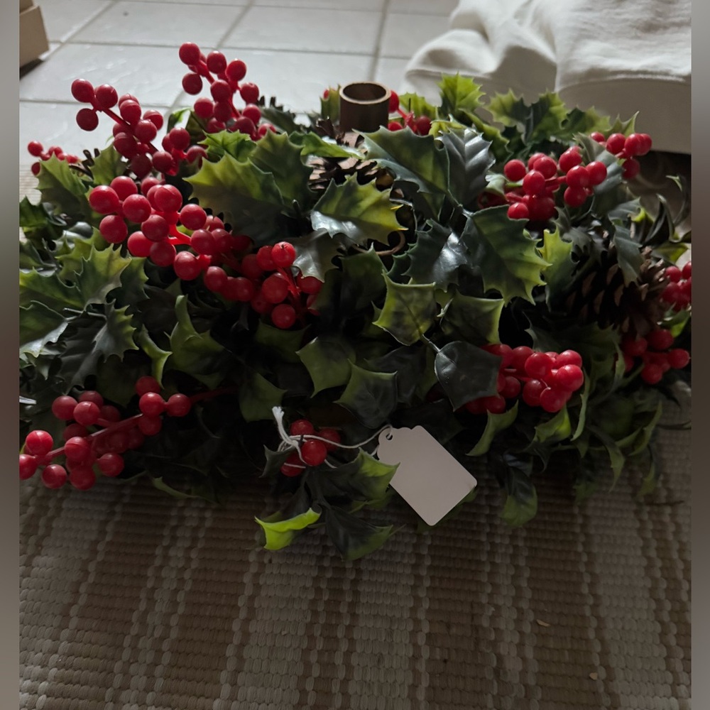 Vintage Artificial Holly Berry Christmas Taper Candle Wreath Centerpiece.